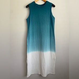 UNIVERSAL THREAD  sleeveless maxi.   Size M